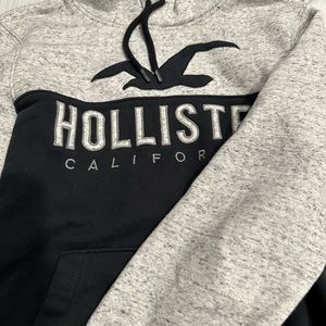 Holister men’s sweater